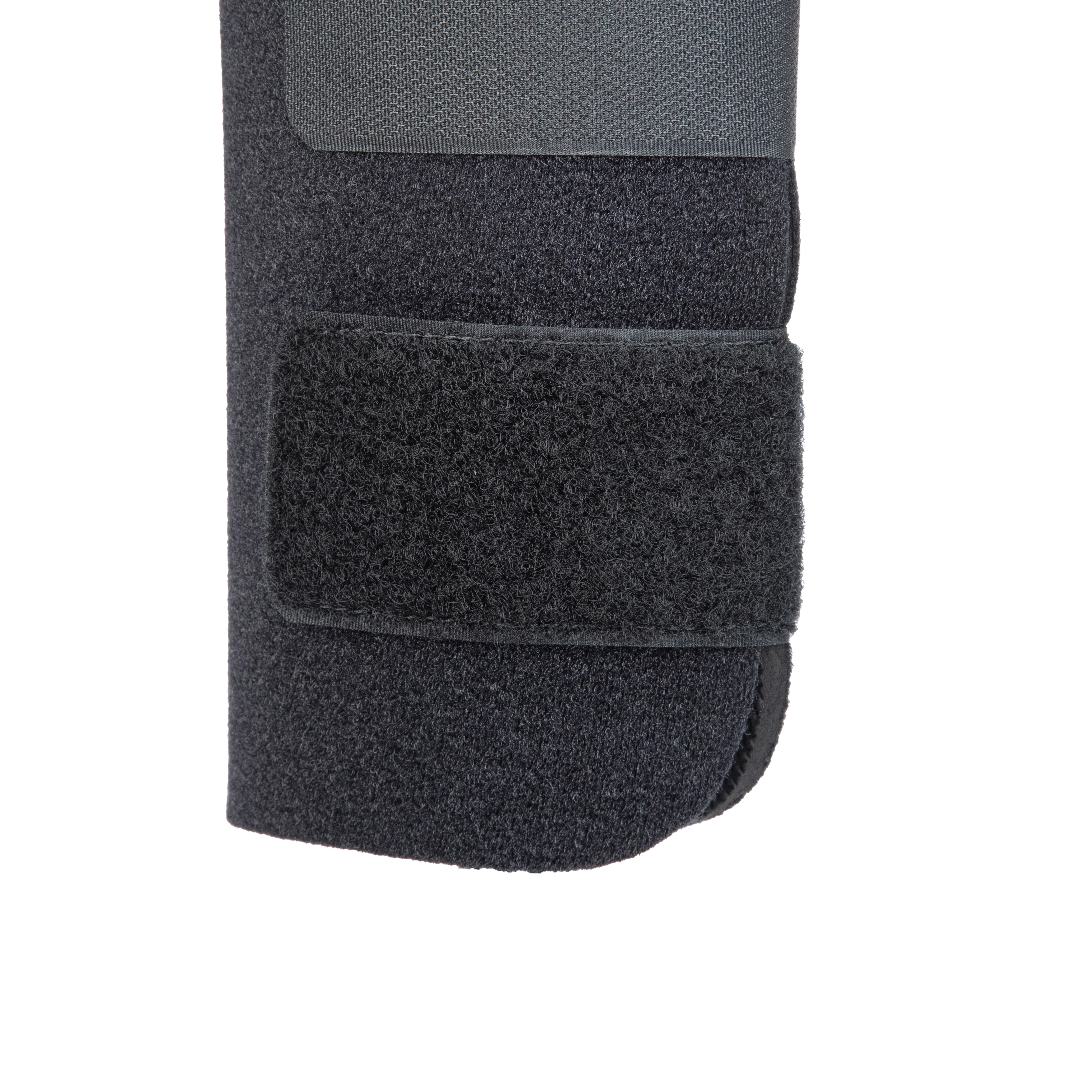 ARMA Tail Guard With Detachable Tail Bag - Image 4